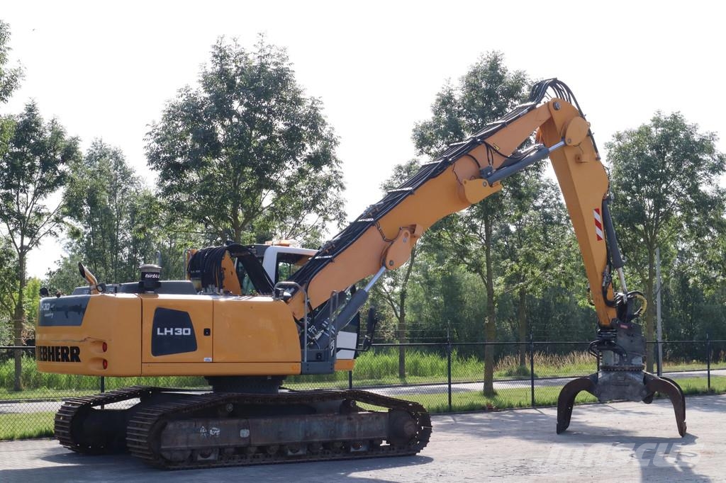 Liebherr LH30M | LH 30 M | OILQUICK | SORTING GRAB Materialehåndteringsmaskiner