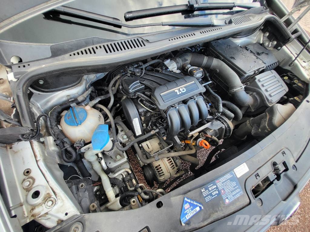 Volkswagen Caddy Lieferwagen