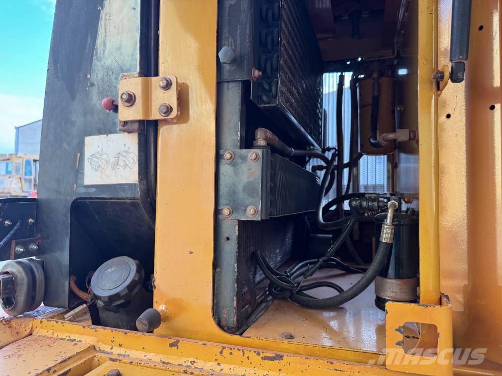 CAT 924 G Iekrāvēji uz riteņiem