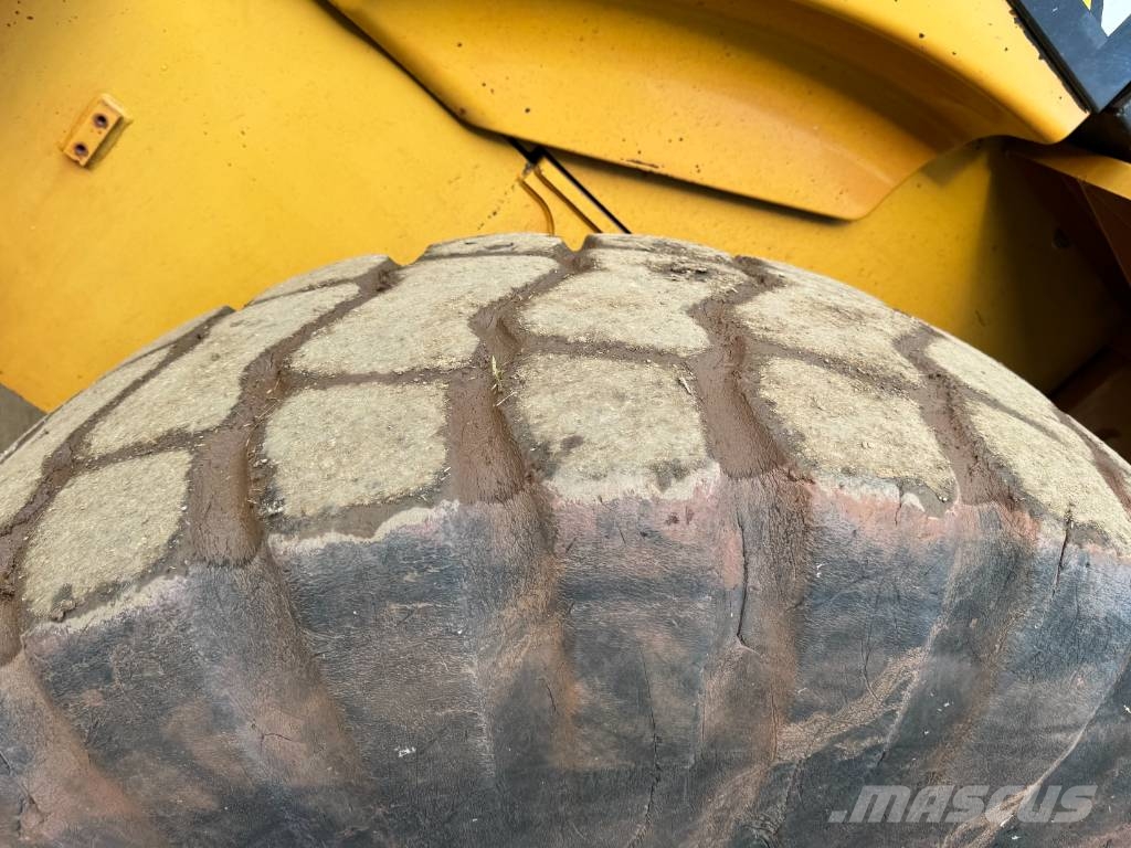 CAT 924 G Iekrāvēji uz riteņiem
