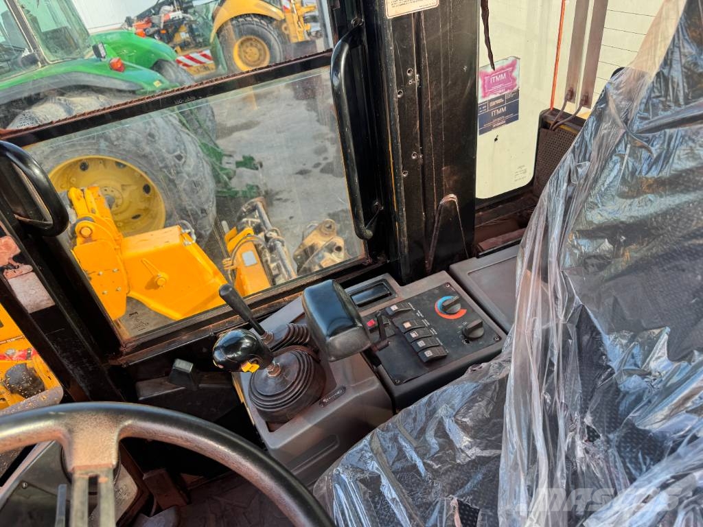CAT 924 G Iekrāvēji uz riteņiem