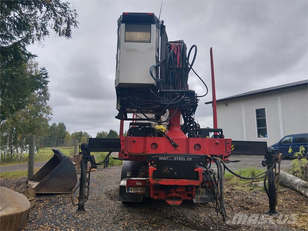 Loglift 118S Lesnícke žeriavy