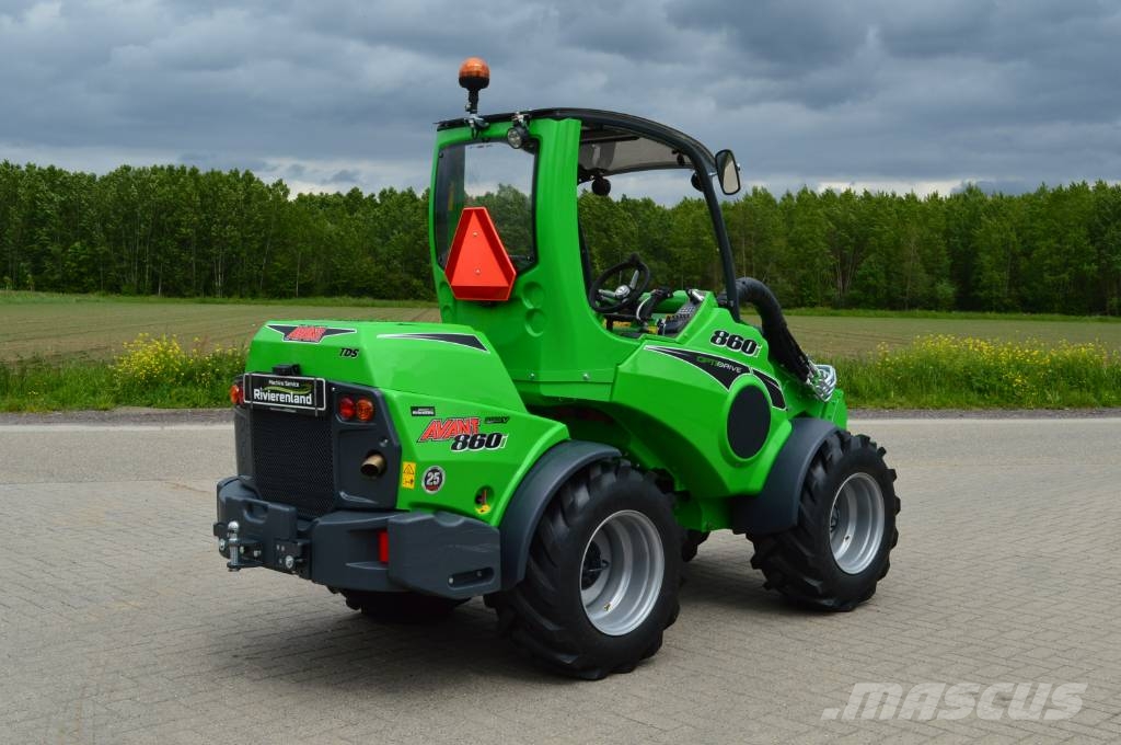 Avant 860i TDS Kniklader/Shovel لوادر متعددة الأغراض