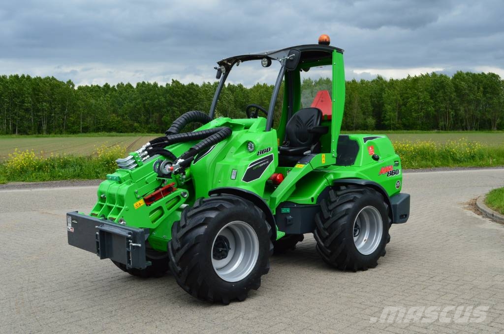 Avant 860i TDS Kniklader/Shovel لوادر متعددة الأغراض