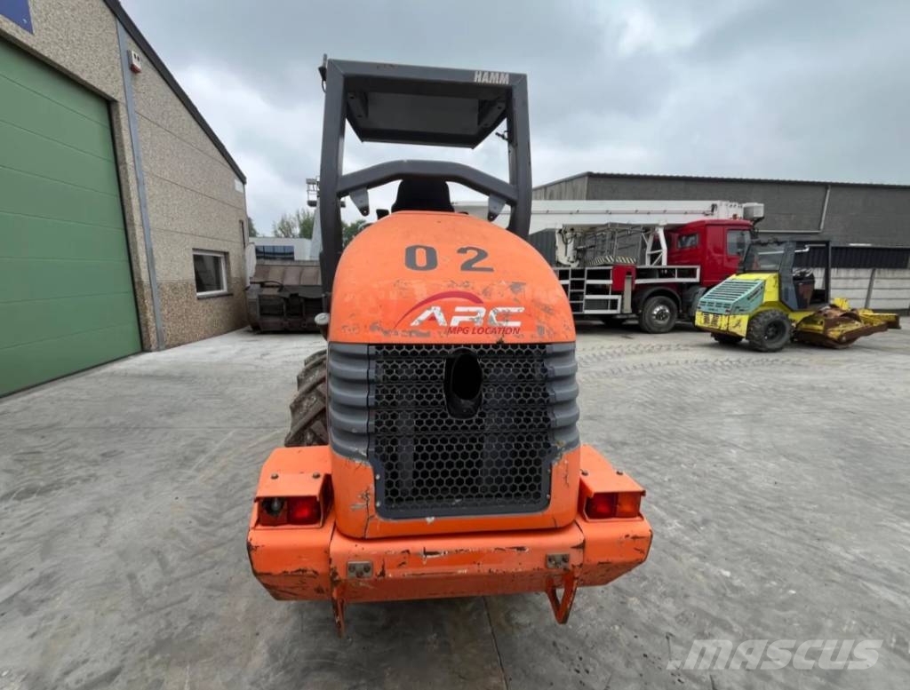 Hamm 3205 P Compactadores de solo