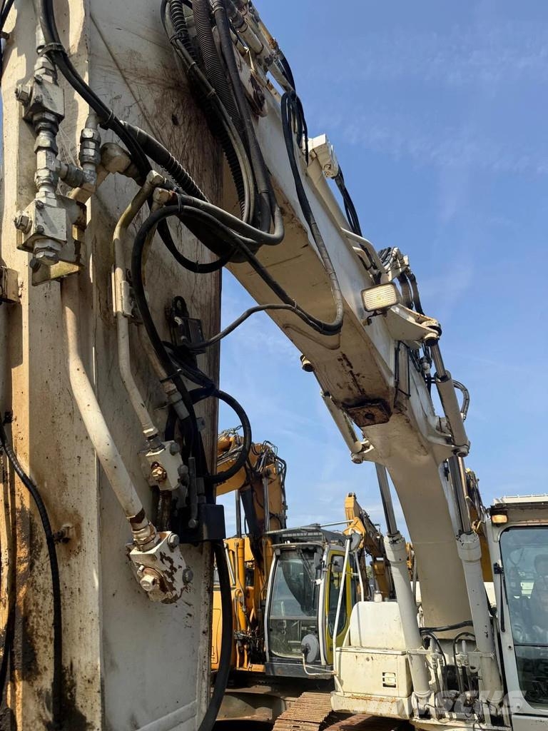CASE CX250C Escavatori cingolati