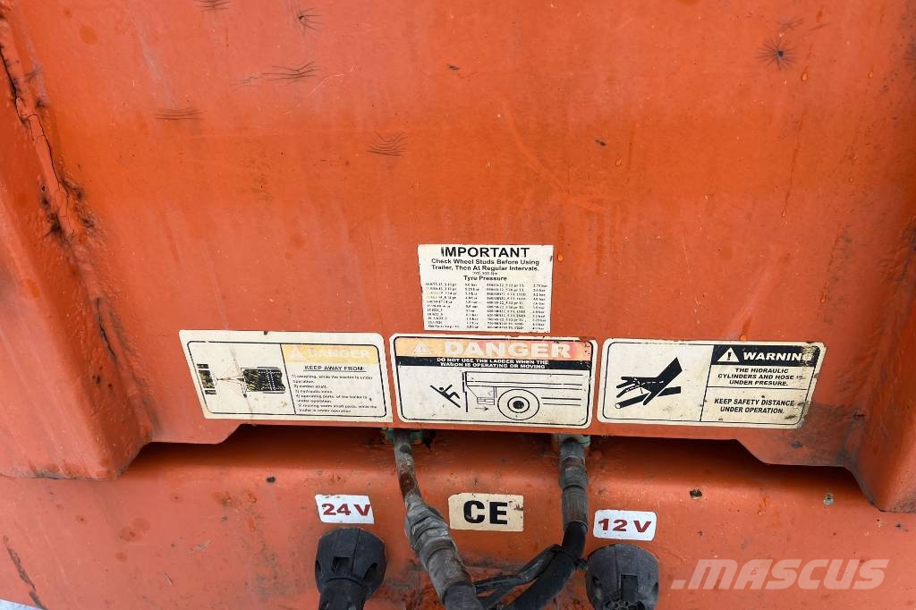 Hitachi ZX 140 W-5 Hjulgrävare