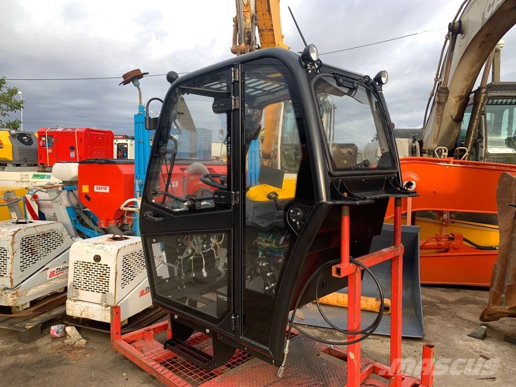 CAT Telehandler Cabin NEW Kabinen