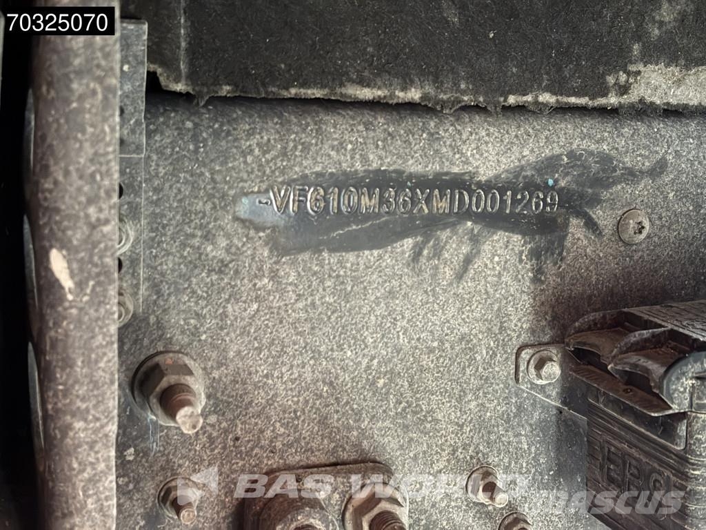 Renault T 480 T 6X2 Retarder Lift Axle Full Air 2000kg Lad Camiones de caja de lona