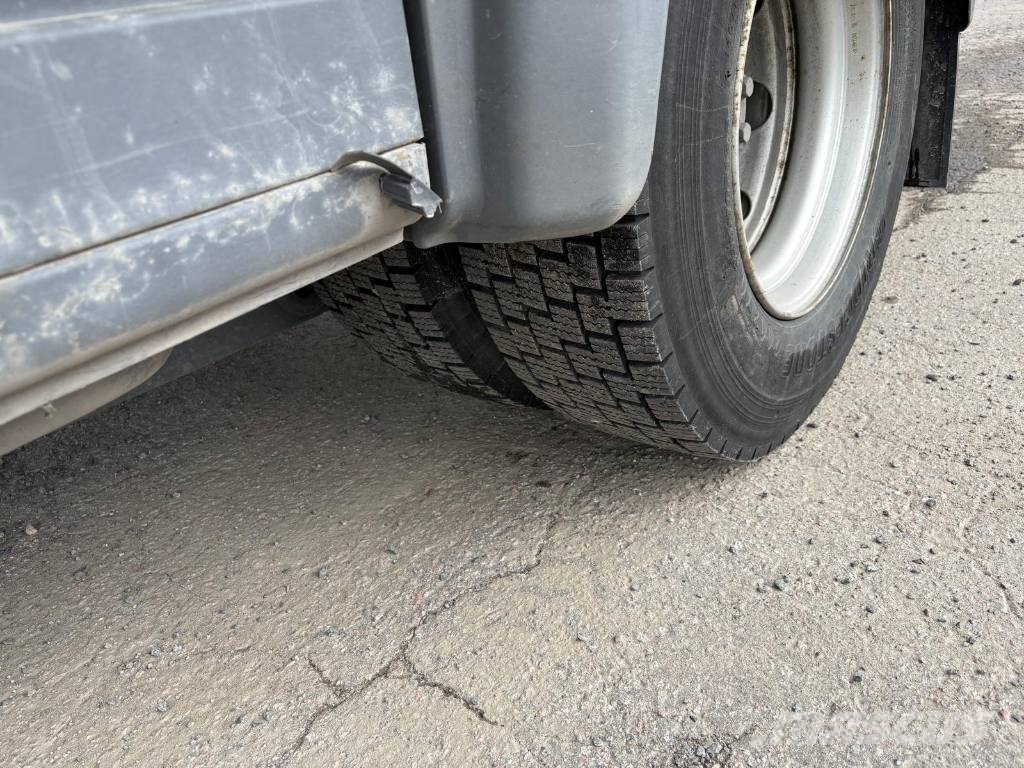 Mercedes-Benz Atego 1323 L Umpikorikuorma-autot