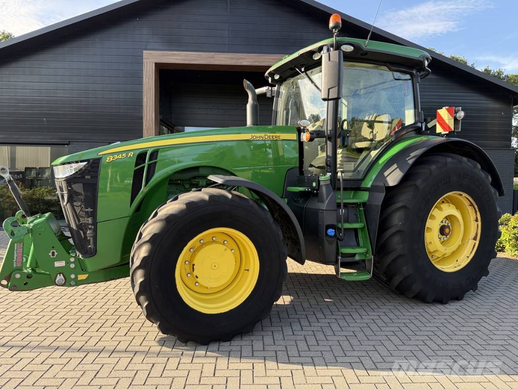 John Deere 8345 R Ultimate edition Traktoren