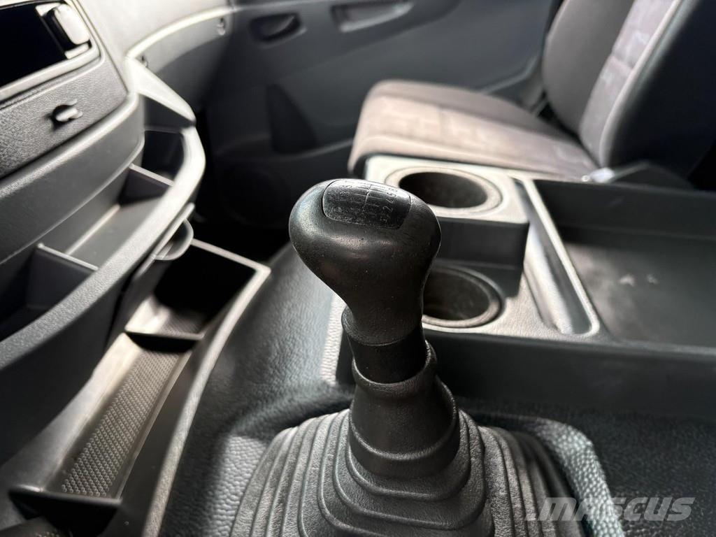 Mercedes-Benz AXOR 1829 + THERMO KING 500e + MANUAL + LIFT Kravas automašīnas - refrižeratori
