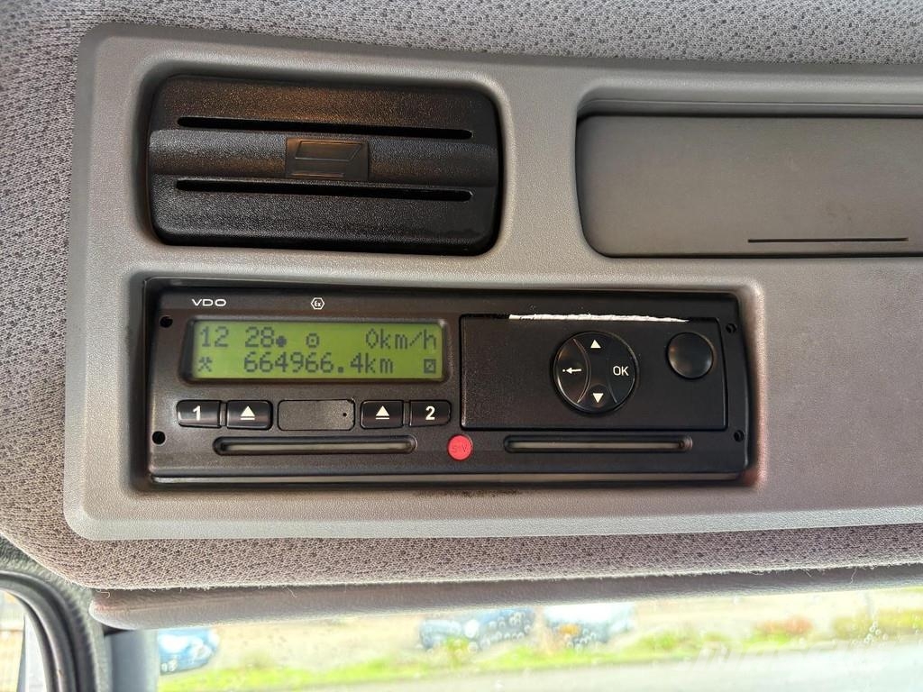 Mercedes-Benz AXOR 1829 + THERMO KING 500e + MANUAL + LIFT Kravas automašīnas - refrižeratori