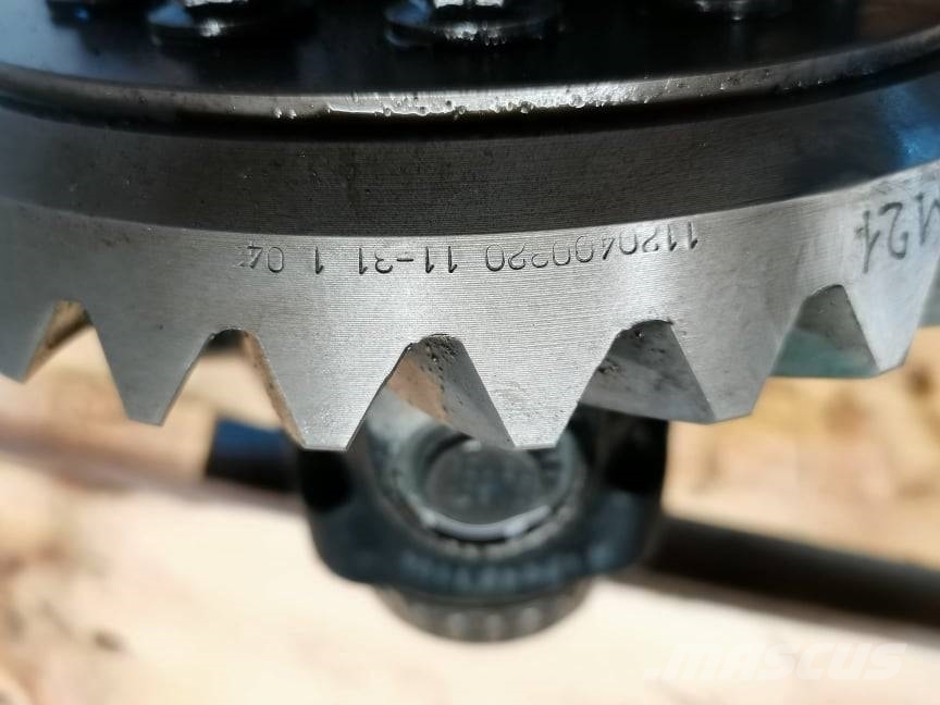 New Holland LM 435 {Spicer 602 212 95 attack Axles