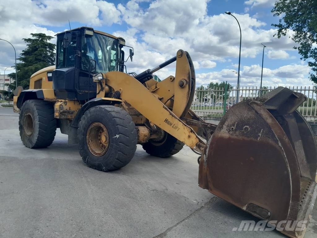 CAT 938 M Фронтальні навантажувачі