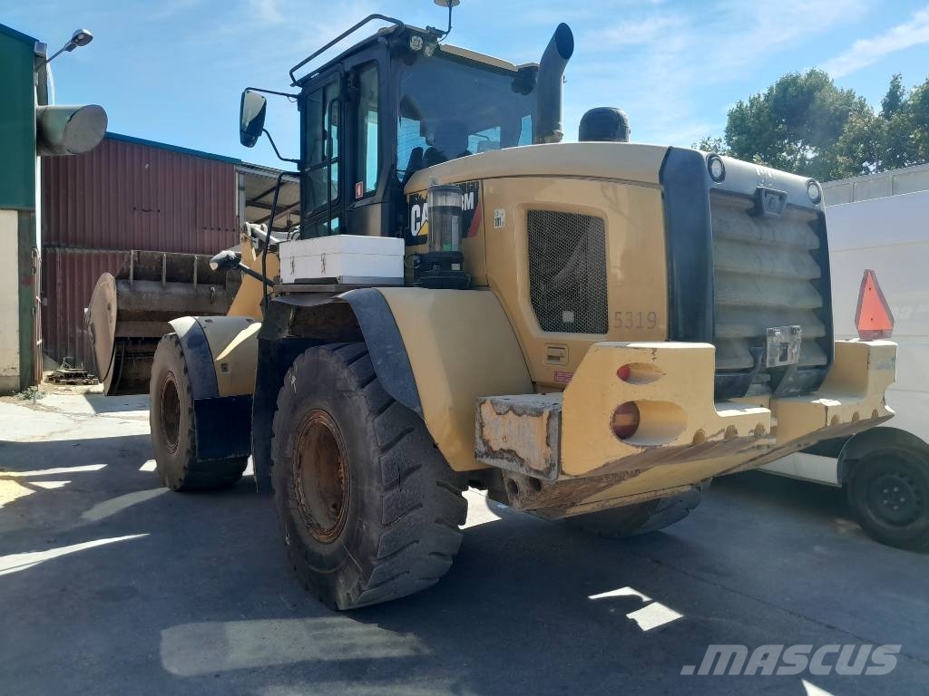 CAT 938 M Фронтальні навантажувачі