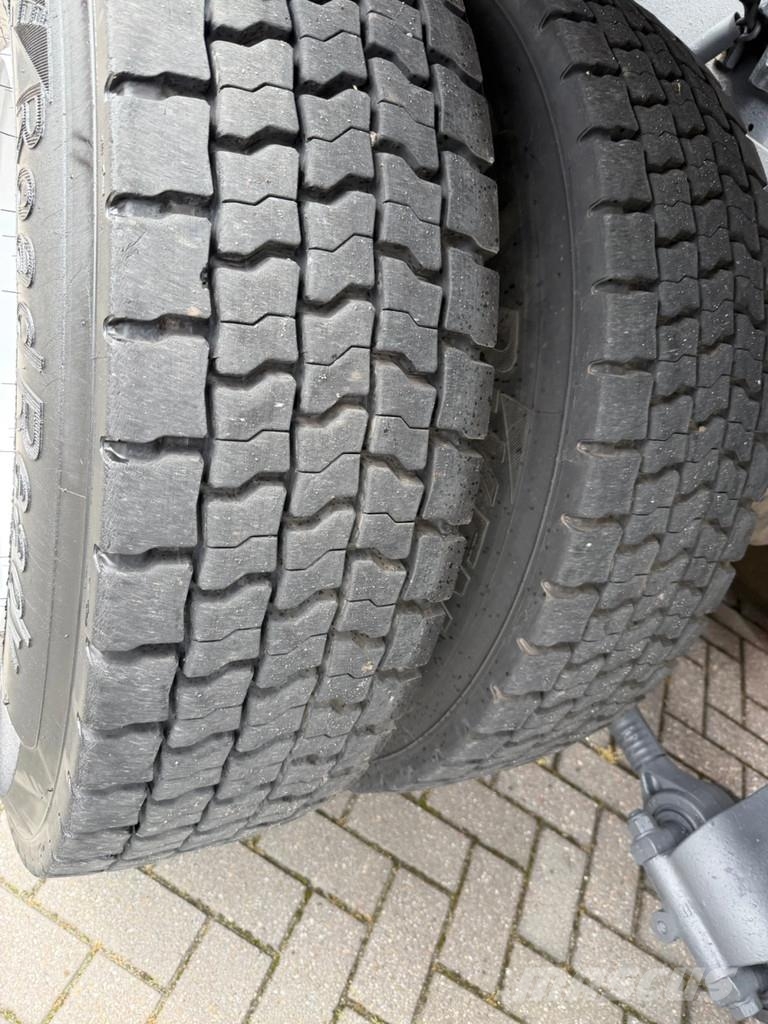 Scania P450 8x4 Hooksystem Euro 6 148.000 km Rol kiper kamioni sa kukom za podizanje tereta