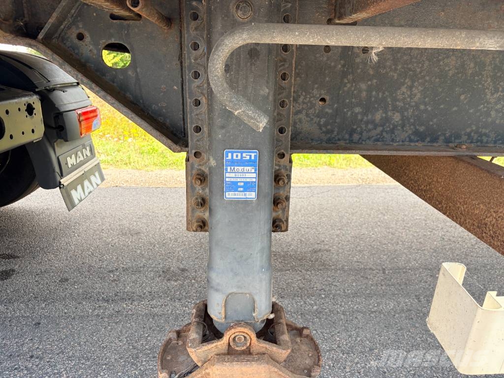 Kögel SN 24 Semirremolques de plataformas planas/laterales abatibles