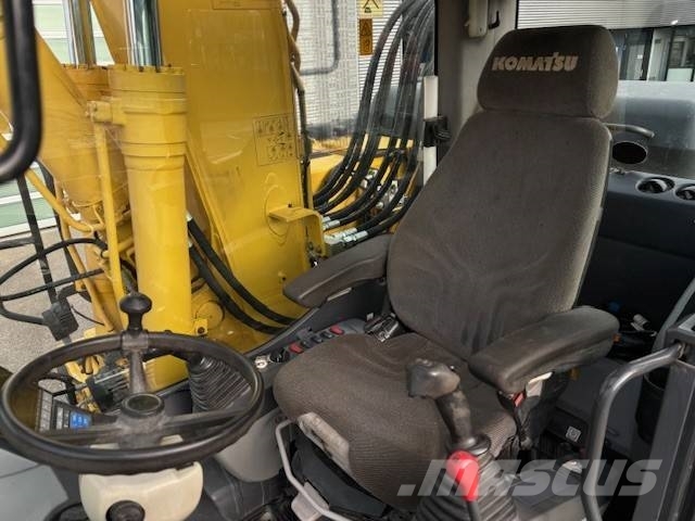 Komatsu PW160-8 Mobilbagger