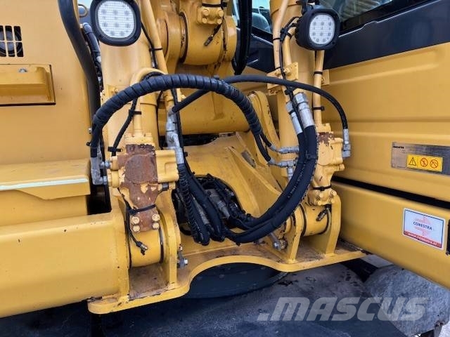 Komatsu PW160-8 Mobilbagger