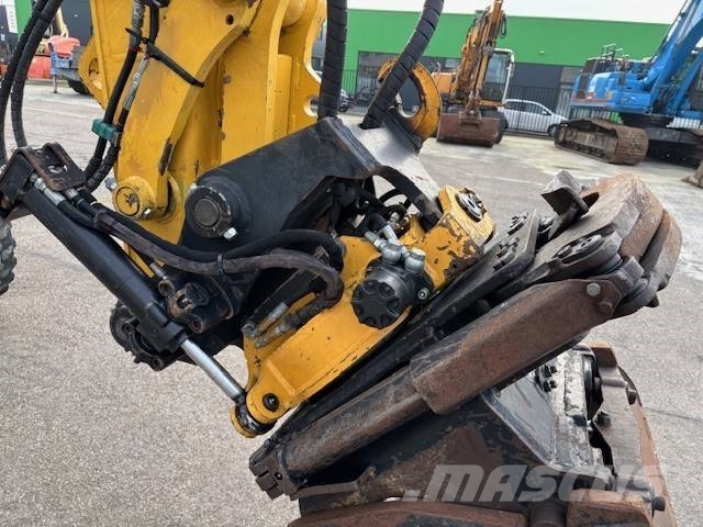 Komatsu PW160-8 Mobilbagger