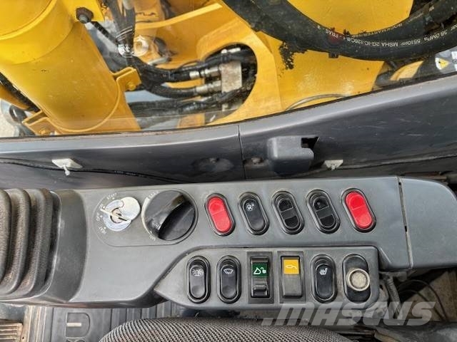 Komatsu PW160-8 Mobilbagger