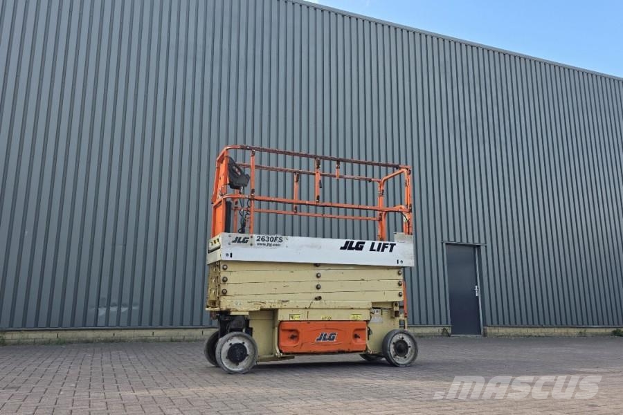 JLG 2630ES Electric, Working Height 10m, 230 kg Capaci Schaarhoogwerkers