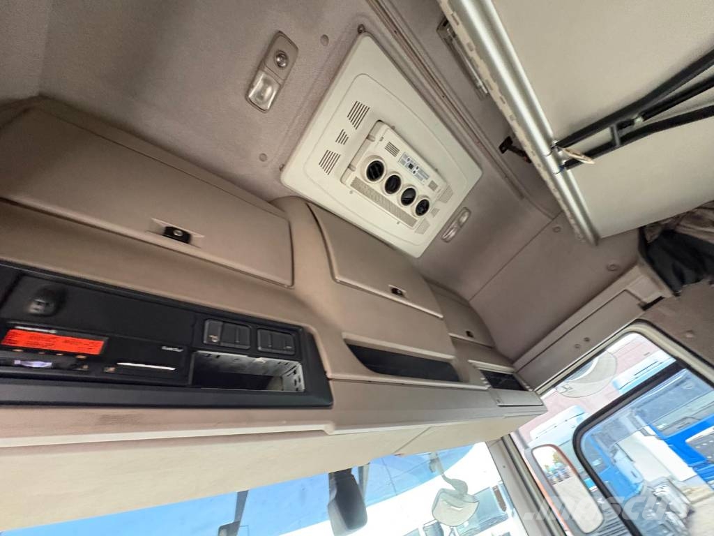 DAF CF 440 وحدات الجر