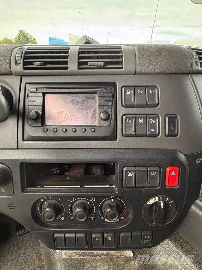 DAF CF 440 وحدات الجر