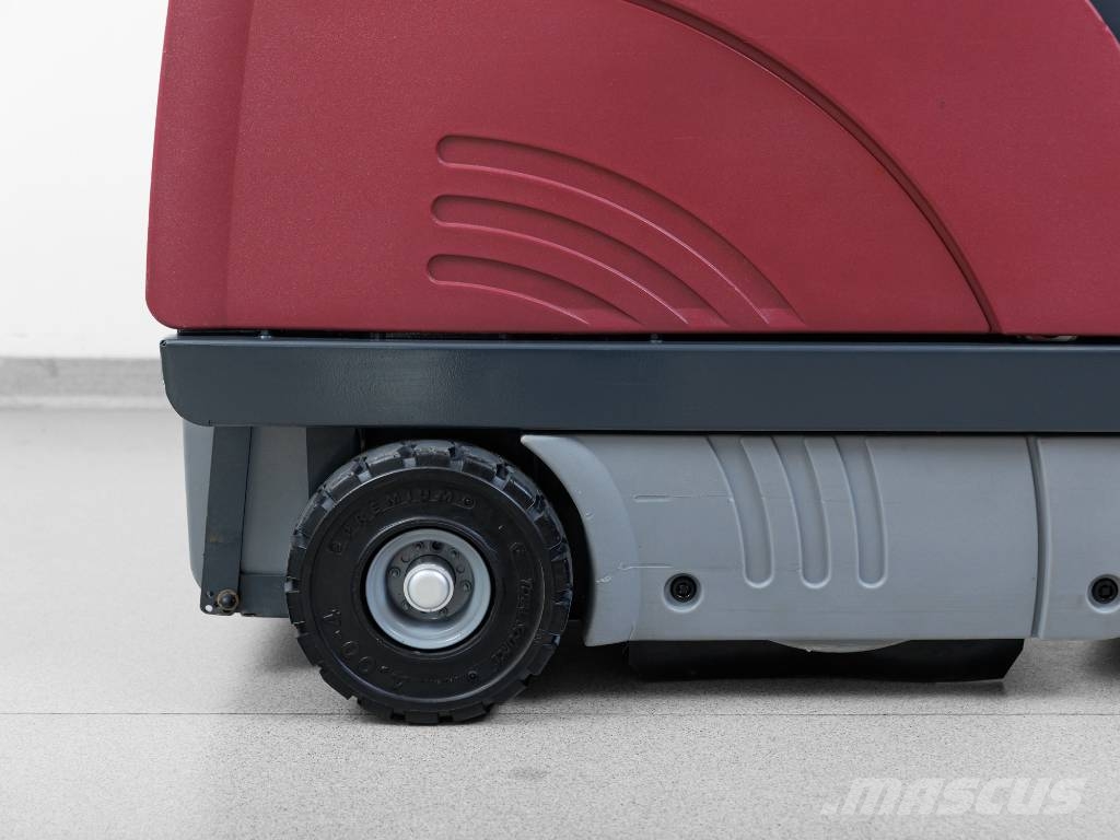 Hako Jonas 980 E - 267h - NEW BATTERIES Внутренние подметальные машины