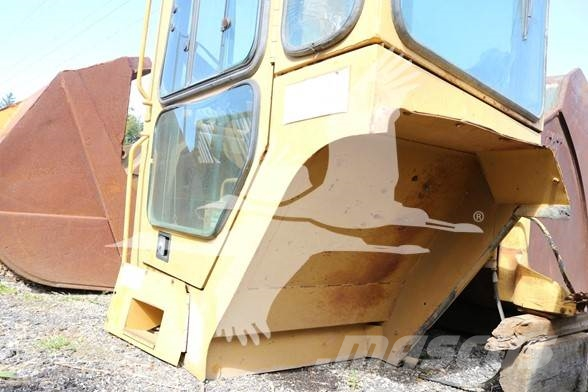 CAT 216-9529 Buckets