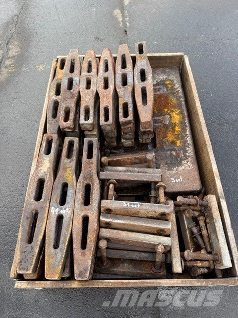 Bomag BC RB USED PARTS COMPLET Afvalpersen