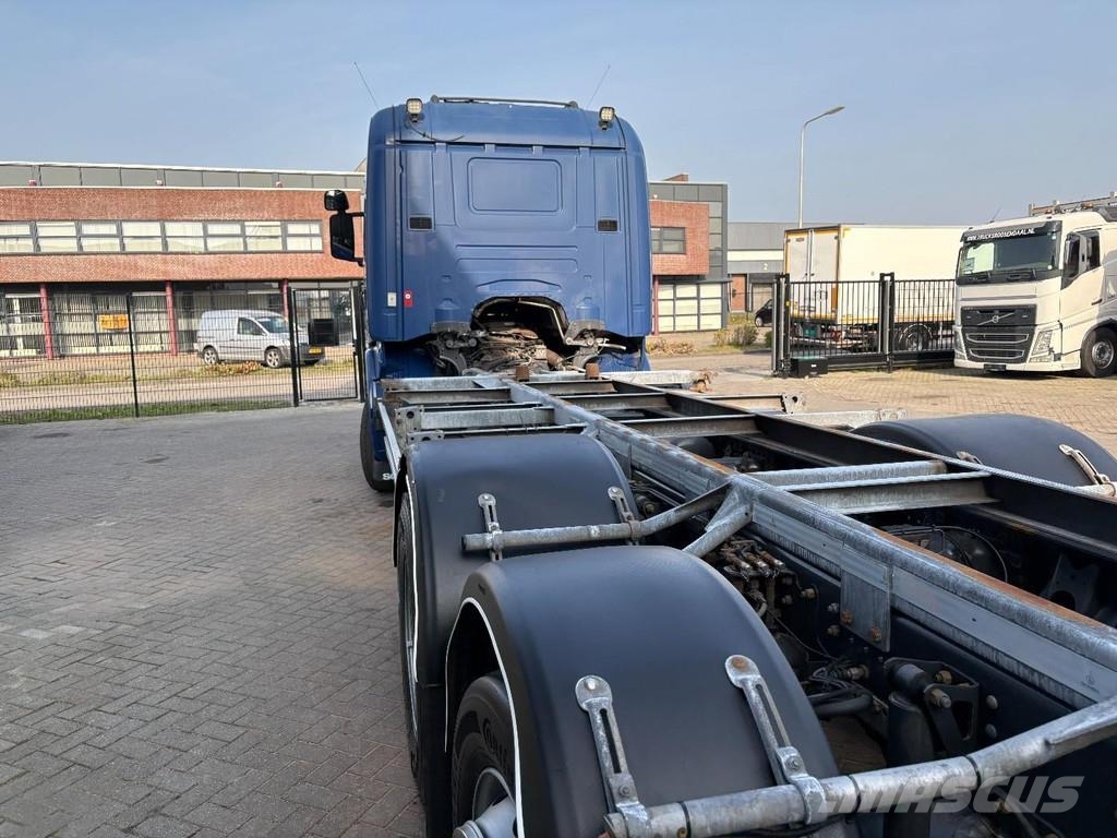 Scania G 440 + 6X2 STEERING + EURO 5 Camion cabina sasiu