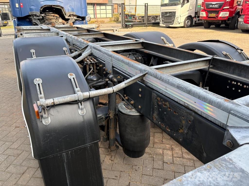 Scania G 440 + 6X2 STEERING + EURO 5 Camion cabina sasiu