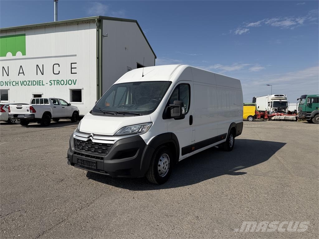 Citroën Jumper VIN 402 Furgonetas cerradas