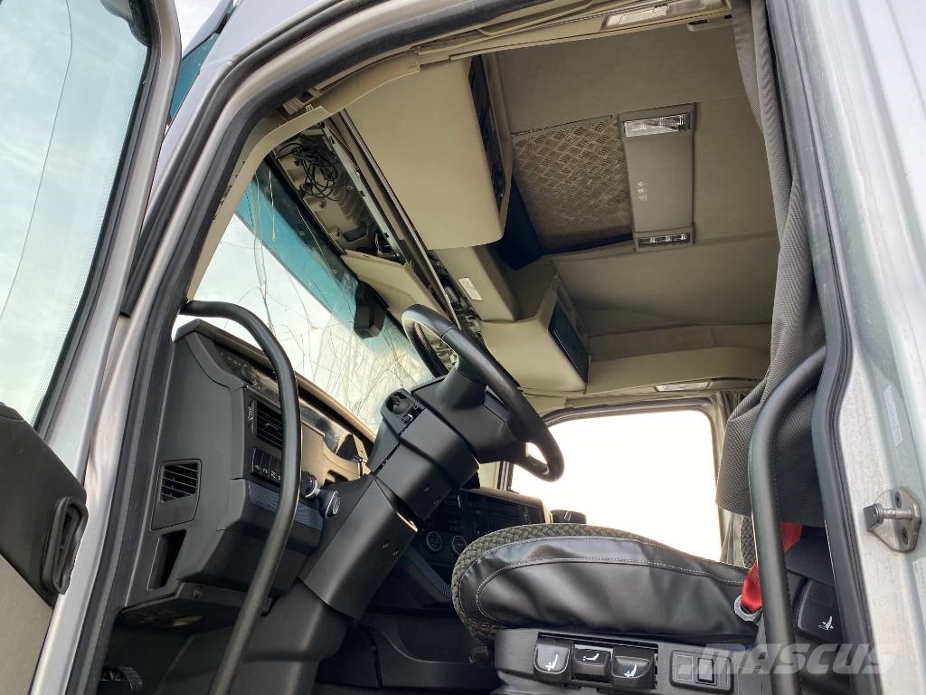 Volvo FH 460 / I-Save 1er Main endommagé Trekkvogner