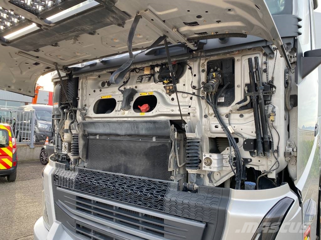 Volvo FH 460 / I-Save 1er Main endommagé Trekkvogner