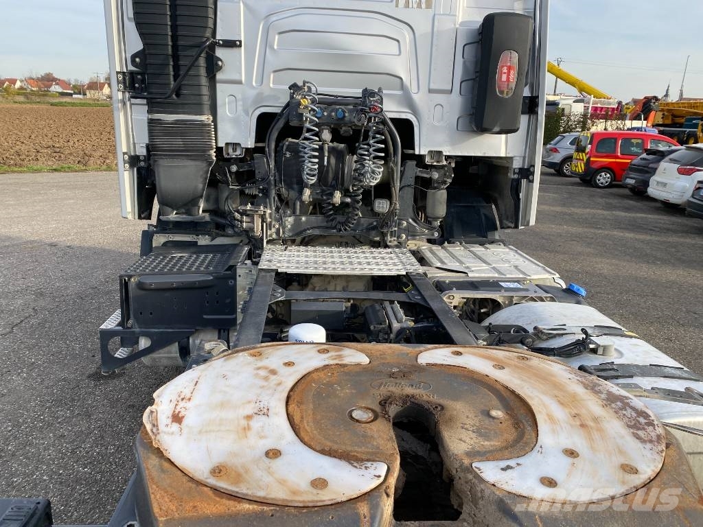 Volvo FH 460 / I-Save 1er Main endommagé Trekkvogner
