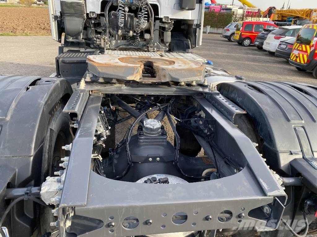 Volvo FH 460 / I-Save 1er Main endommagé Trekkvogner