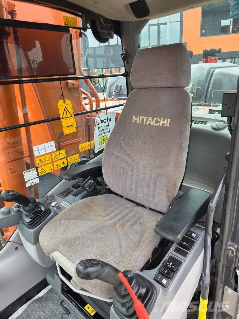 Hitachi ZX 210 LC-6, hydr quick coupler+ 1,3cm NEW bucket Rupsgraafmachines