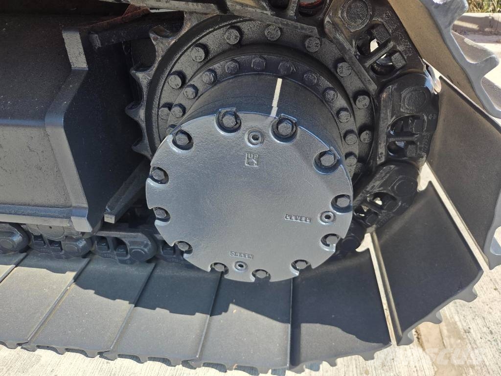 Hitachi ZX 210 LC-6, hydr quick coupler+ 1,3cm NEW bucket Rupsgraafmachines