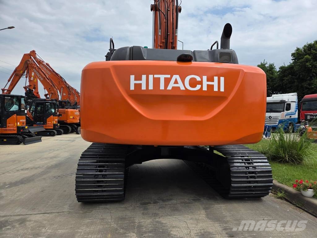 Hitachi ZX 210 LC-6, hydr quick coupler+ 1,3cm NEW bucket Rupsgraafmachines