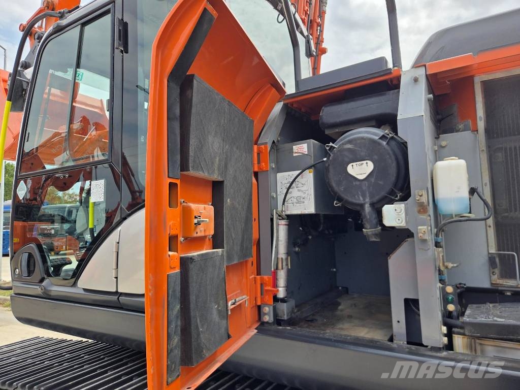 Hitachi ZX 210 LC-6, hydr quick coupler+ 1,3cm NEW bucket Rupsgraafmachines