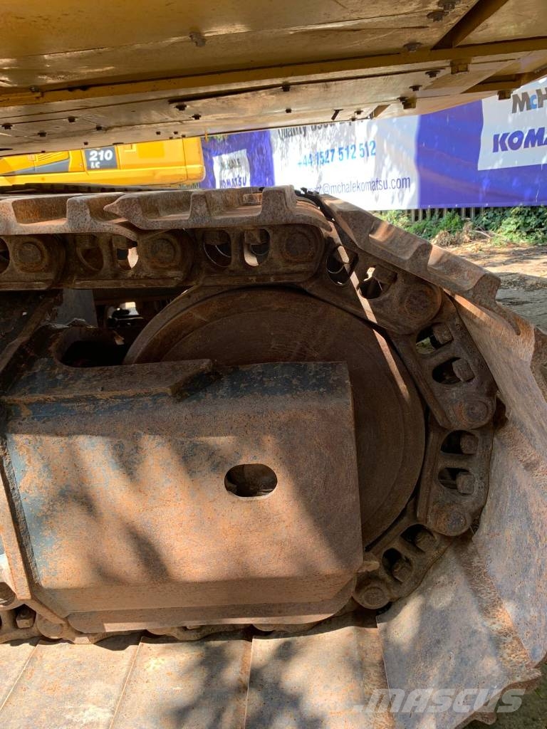 Komatsu PC210LC-11 Pásové rýpadlá