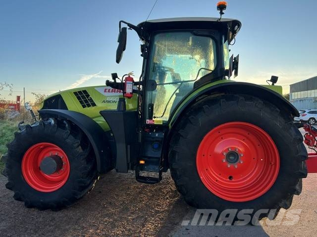 CLAAS Arion 660 CMATIC 트랙터