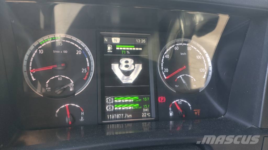 Scania R730 8x4 puuvarustus Tovornjaki za hlode