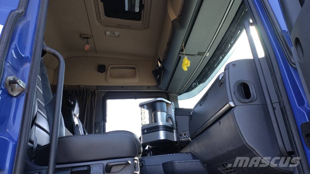 Scania R730 8x4 puuvarustus Tovornjaki za hlode