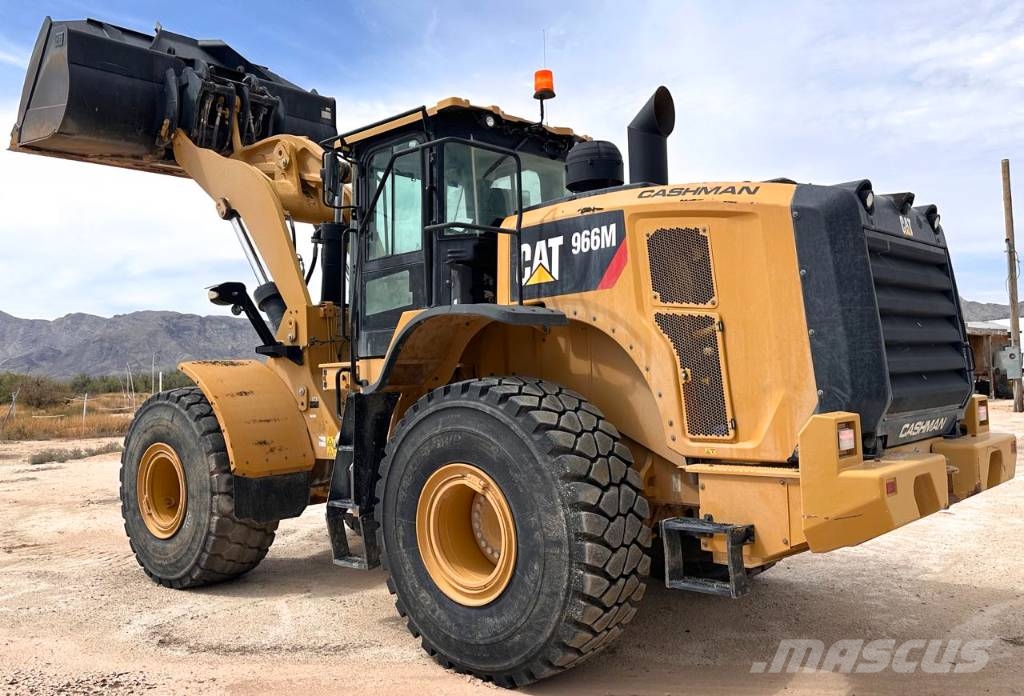 CAT 966M Radlader