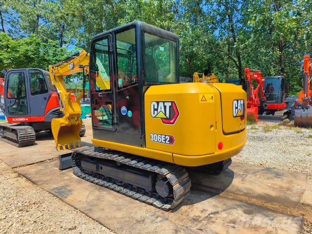 CAT 306E2 Mini bagri <7t