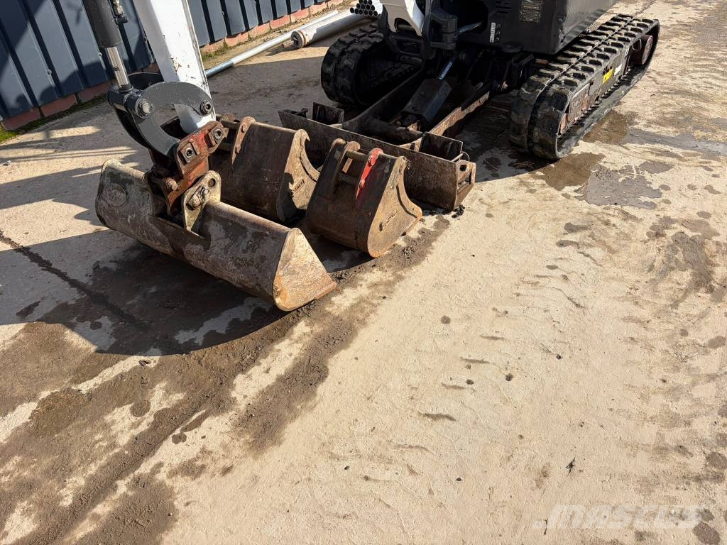 Bobcat E 17 Mini bagri <7t
